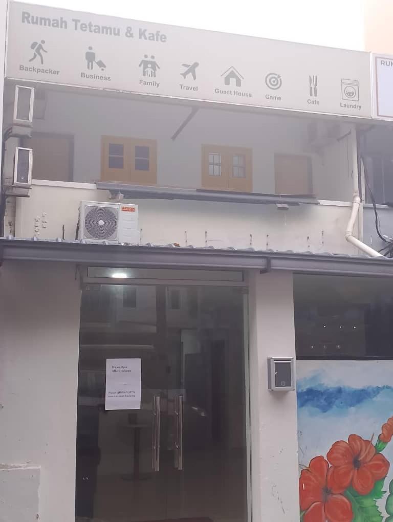 Rumah Tetamu & Cafe 쿠알라룸푸르 외부 사진